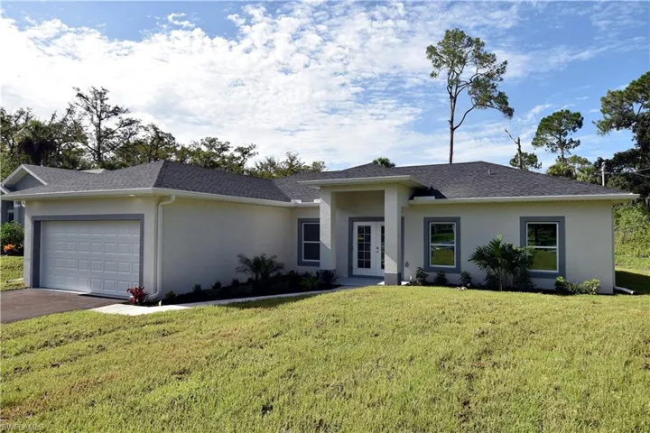 2622  20th NE AVE, Naples, FL 34120