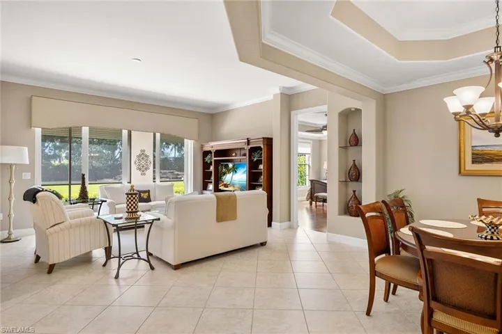 8074 Players Cove Dr 101, Naples, Florida 34113