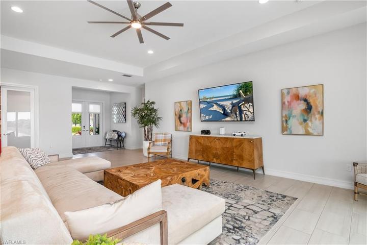 GREAT ROOM