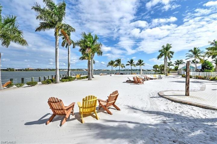 SANDY POOL AREA