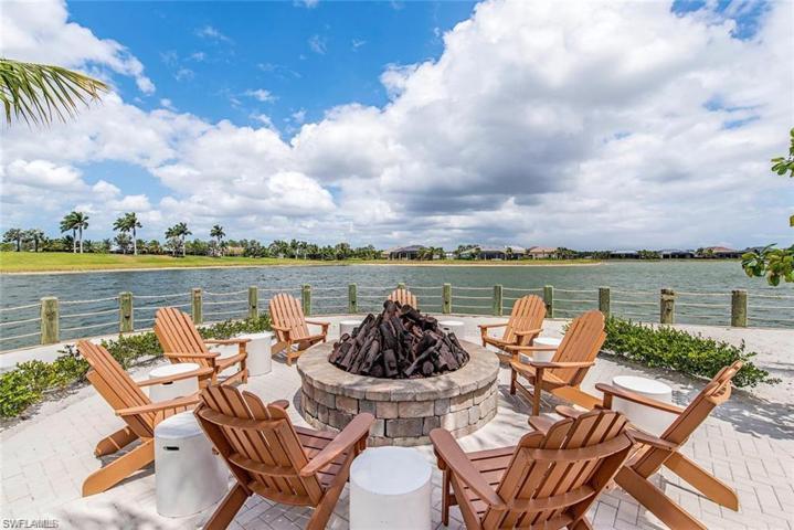 FIRE PIT