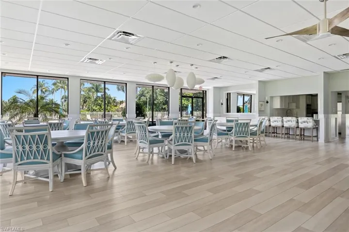 555 Park Shore Dr B513, Naples, Florida 34103