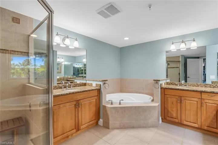 6081 Silver King Blvd 202, Cape Coral, Florida 33914