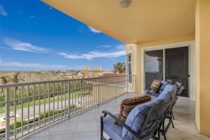 6081 Silver King Blvd 202, Cape Coral, Florida 33914