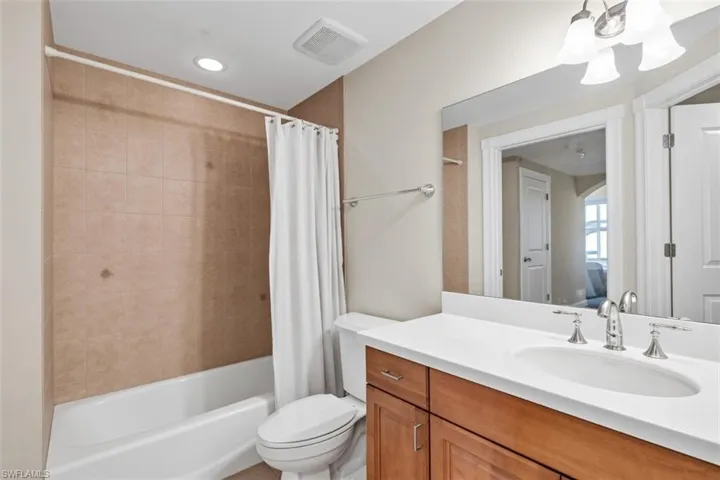6081 Silver King Blvd 202, Cape Coral, Florida 33914