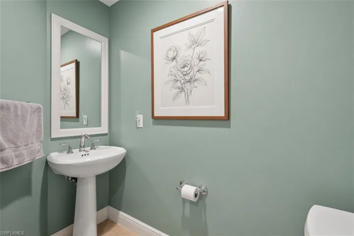 6081 Silver King Blvd 202, Cape Coral, Florida 33914