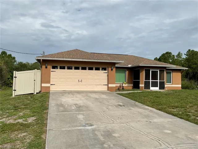 1703 Hibiscus Ave, Lehigh Acres, Florida 33972