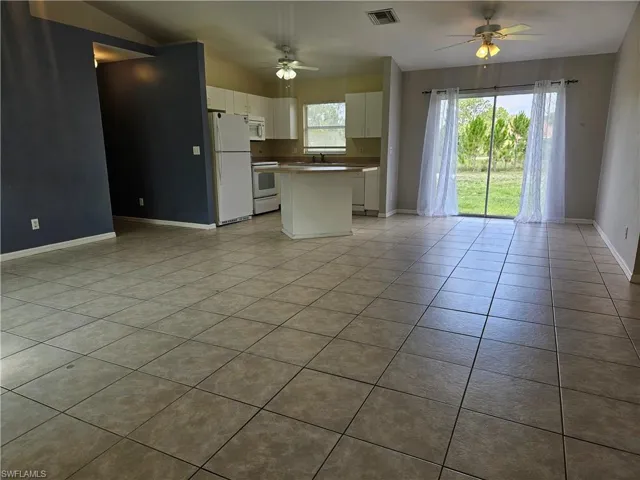 1703 Hibiscus Ave, Lehigh Acres, Florida 33972