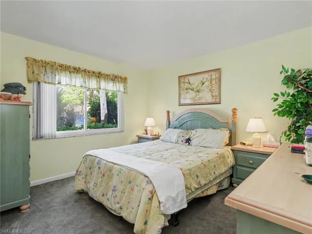 3816 Snowflake Ln 1303, Naples, Florida 34112