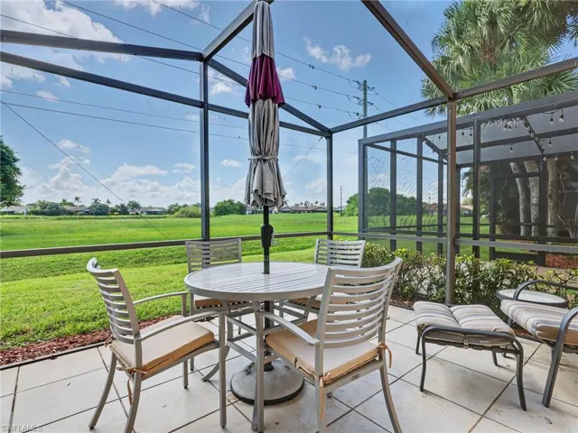3816 Snowflake Ln 1303, Naples, Florida 34112