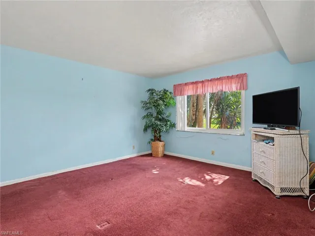 3816 Snowflake Ln 1303, Naples, Florida 34112
