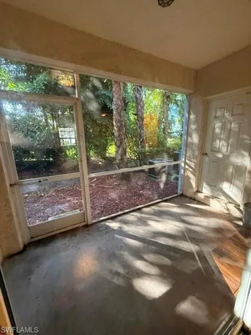 8271 Pacific Beach Dr, Fort Myers, Florida 33966