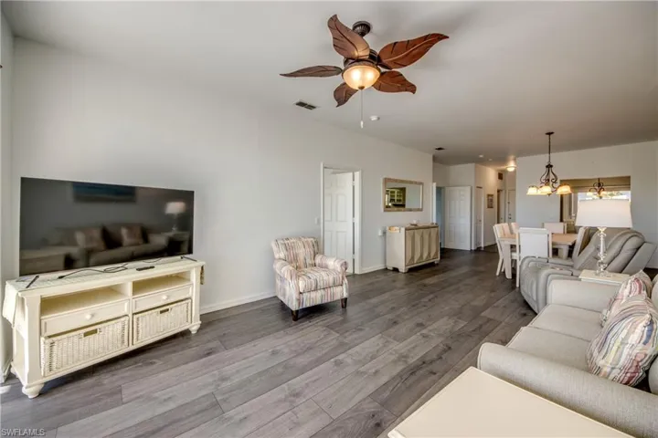 14831  Park Lake  DR, Fort Myers, FL 33919