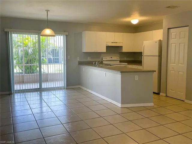 618 Se 9th St, Cape Coral, Florida 33990