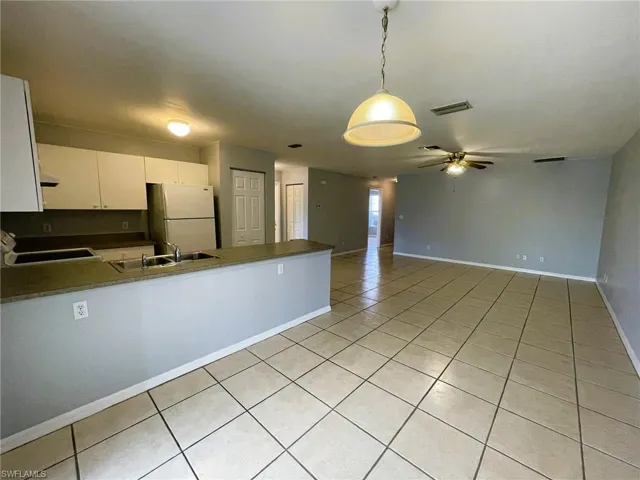 618 Se 9th St, Cape Coral, Florida 33990