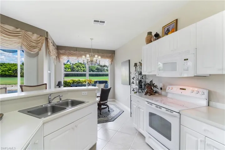 4660  Winged Foot  CT, Naples, FL 34112