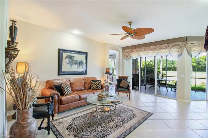 4660  Winged Foot  CT, Naples, FL 34112