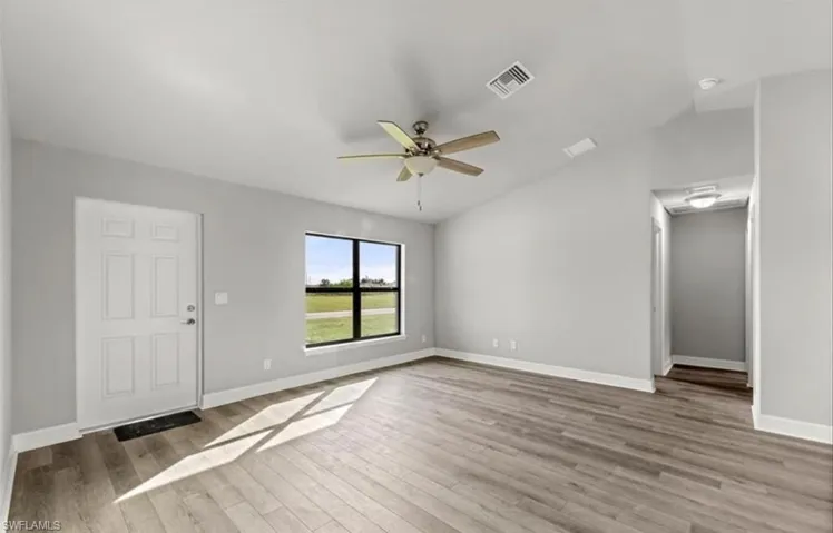 626 2nd Ln, Cape Coral, Florida 33993
