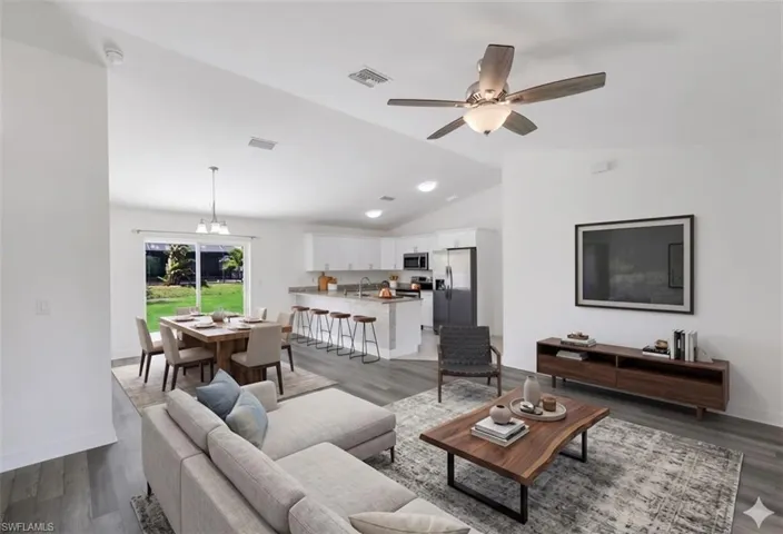 626 2nd Ln, Cape Coral, Florida 33993