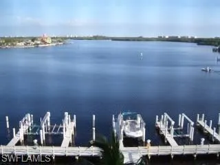 Dock #16 with lift included