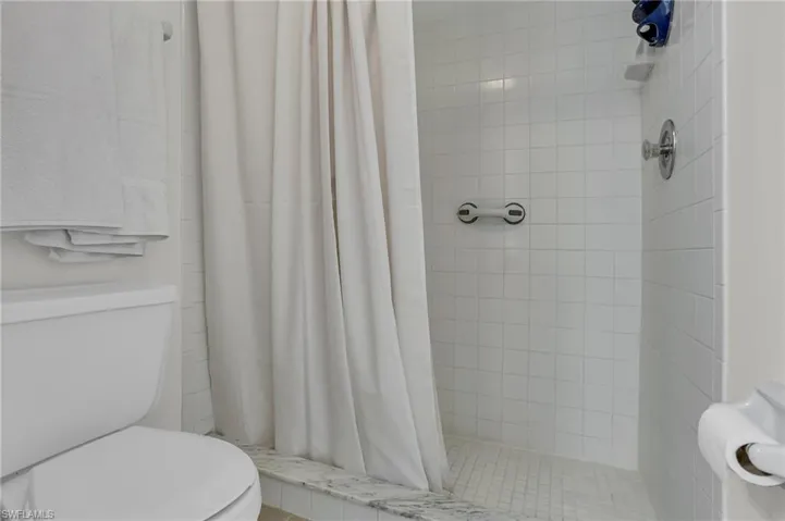 13130 White Marsh Ln 105, Fort Myers, Florida 33912