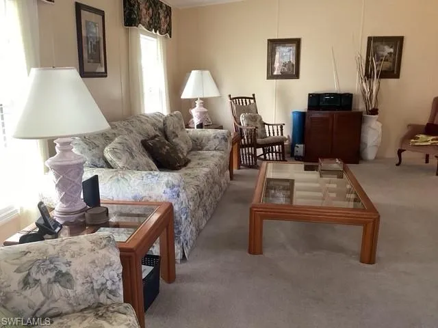 225  Belle Isle  CIR, Naples, FL 34112