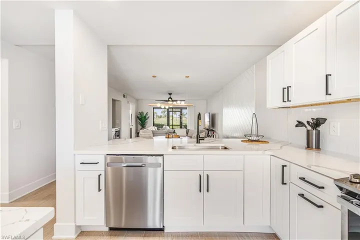16440 Kelly Cove DR # 2806, FORT MYERS FL 33908