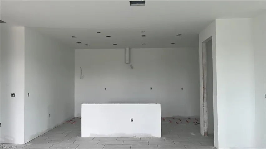 8937  Oceana  WAY, Naples, FL 34114