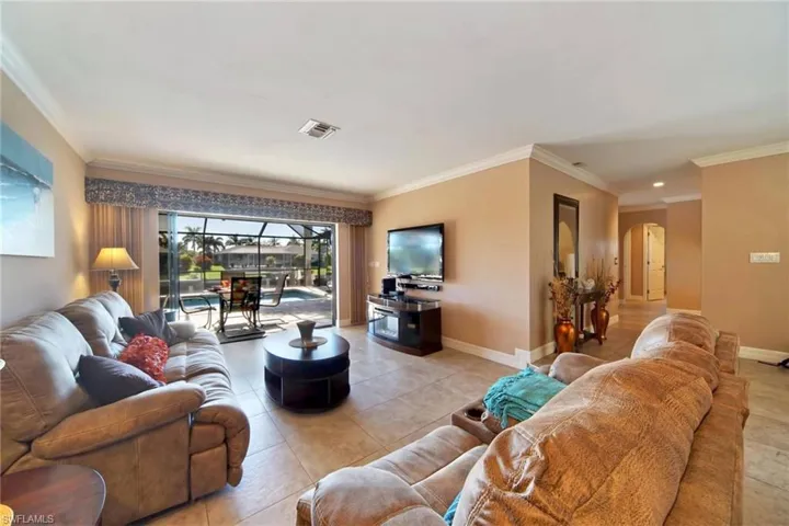 1704 Savona Pkwy, Cape Coral, Florida 33904