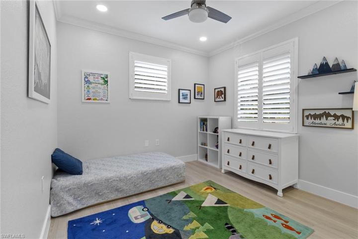 Guest bedroom