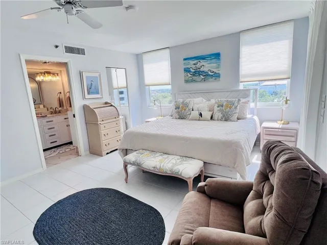 5550  Heron Point  DR, Naples, FL 34108