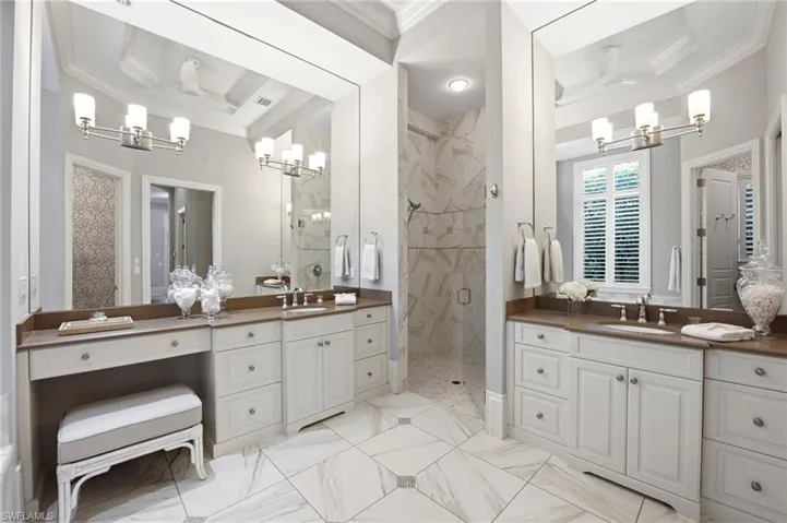 2087 Rivoli Ct, Naples, Florida 34105