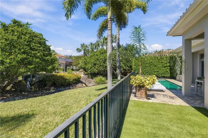 2087 Rivoli Ct, Naples, Florida 34105