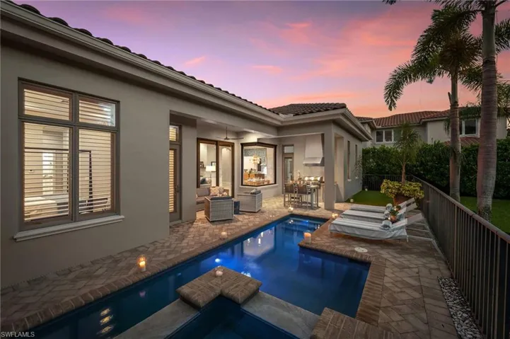 2087 Rivoli Ct, Naples, Florida 34105
