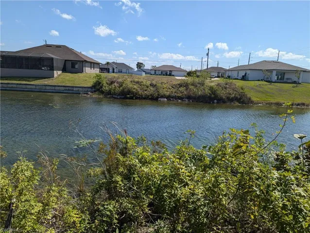 2413 Nw 9th Pl, Cape Coral Fl 33993
