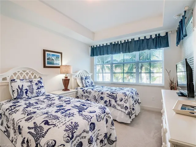 Guest Bedroom with Twins & 2 Closets!