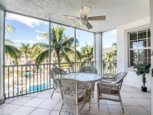 Spacious Lanai!