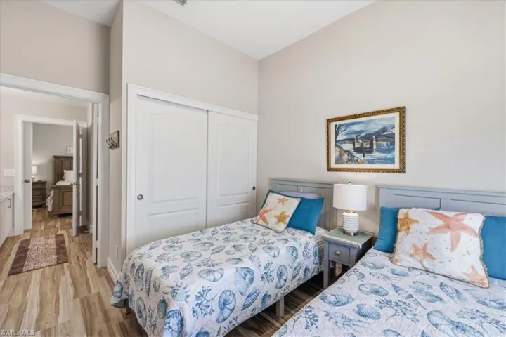 FRONT BEDROOM