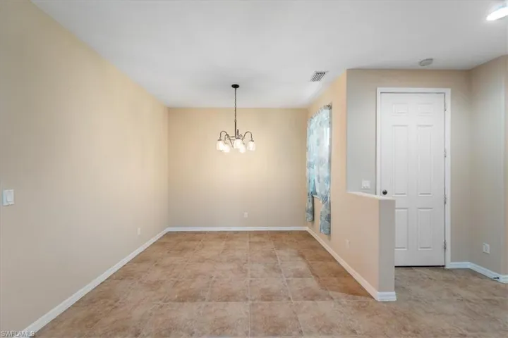 10662 Camarelle Cir, Fort Myers, Florida 33913