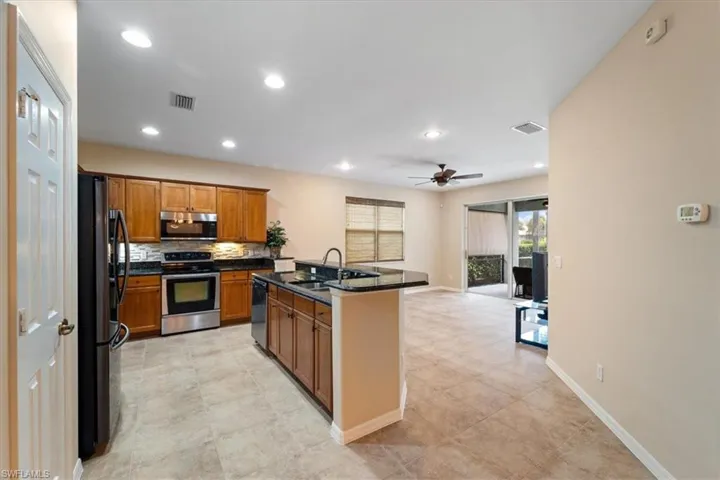 10662 Camarelle Cir, Fort Myers, Florida 33913