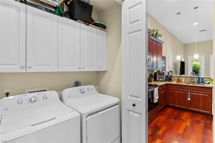 5019 Fairhaven Ln, Naples, Florida 34109