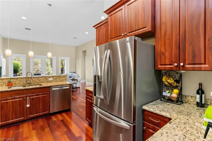 5019 Fairhaven Ln, Naples, Florida 34109