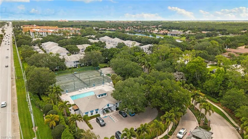 5019 Fairhaven Ln, Naples, Florida 34109