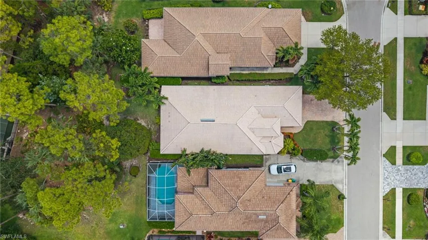 5019 Fairhaven Ln, Naples, Florida 34109