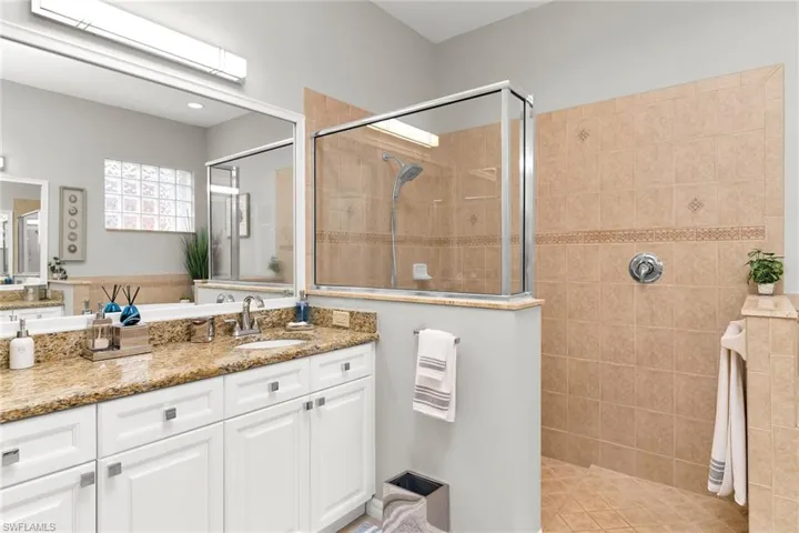 14610 Laguna Dr, Fort Myers, Florida 33908