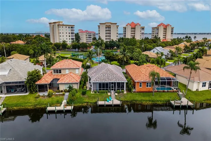 14610 Laguna Dr, Fort Myers, Florida 33908