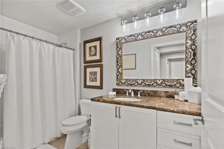 1015  Sandpiper  ST, Naples, FL 34102