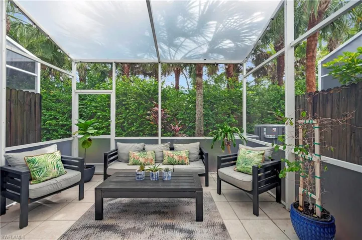 16082 Caldera Ln, Naples, Florida 34110