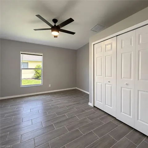 4914 Sw 27th Ave, Cape Coral, Florida 33914