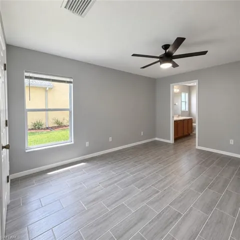 4914 Sw 27th Ave, Cape Coral, Florida 33914